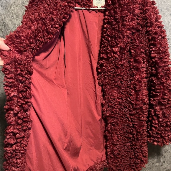 Forever 21 Burgundy Faux Fur Coat - Picture 5 of 7